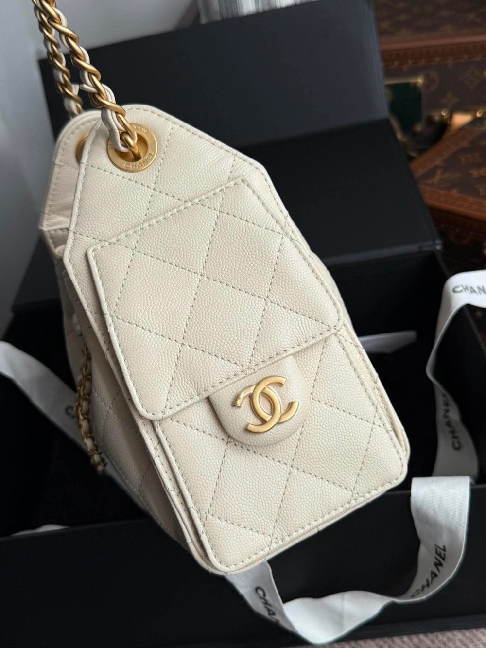 SOLD- CHANEL Mini Cream Quilted Drawstring Shoulder Bag with Gold Hardware - Picture 6 of 8
